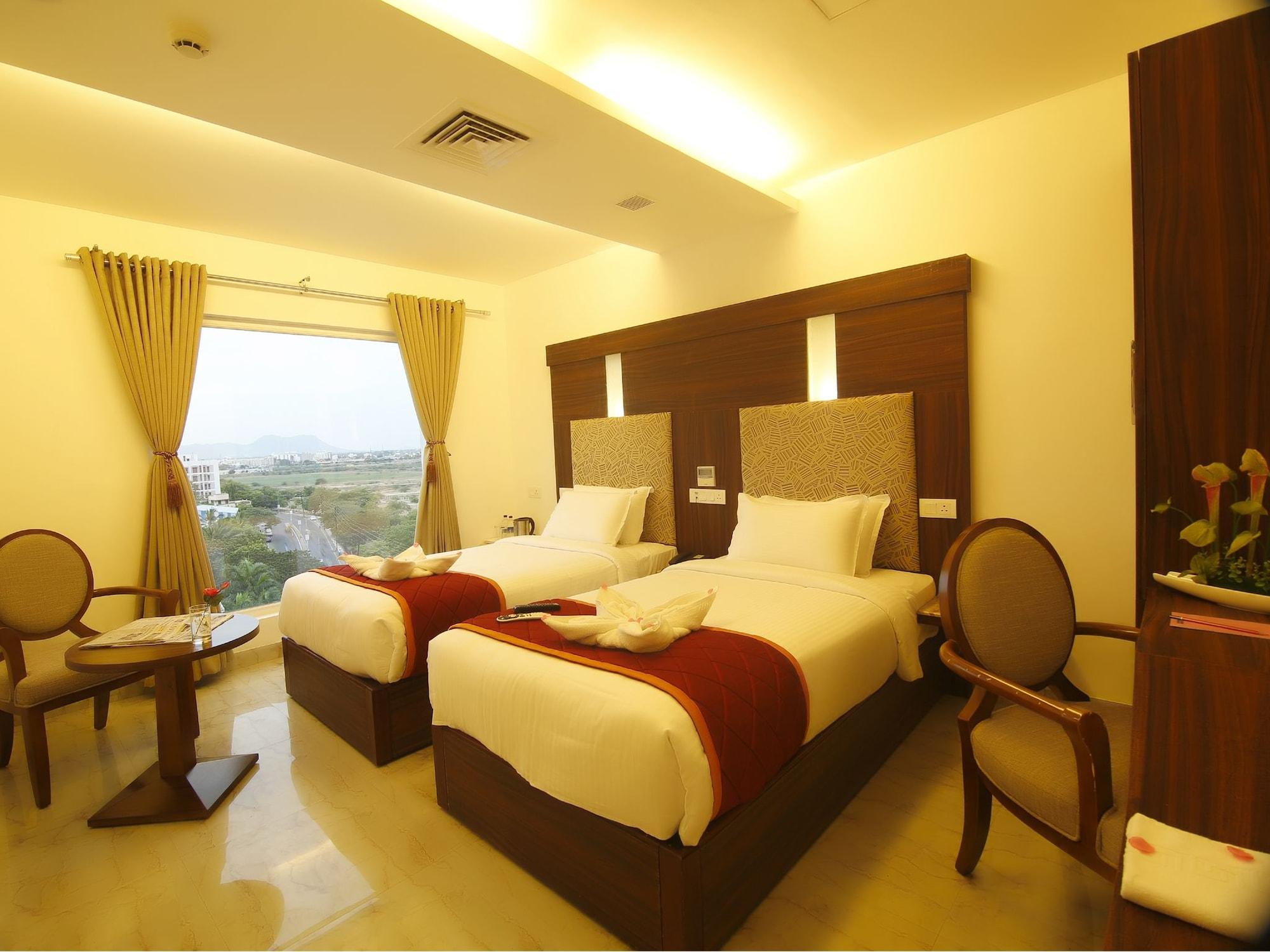 The Spk Hotel Madurai Exterior photo