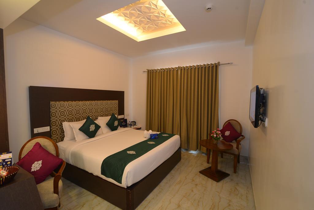 The Spk Hotel Madurai Exterior photo